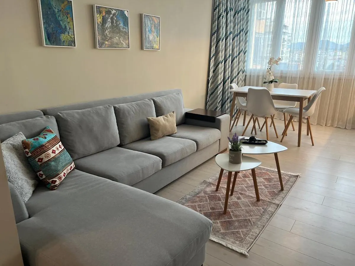 Grand New Bazaar Apartment Tirana