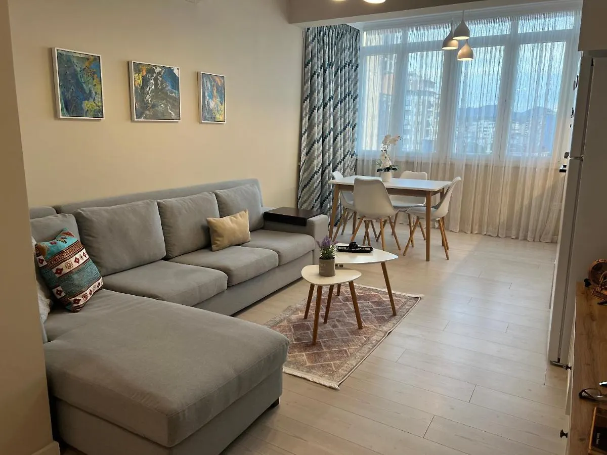 Grand New Bazaar Apartment Tirana 0*,